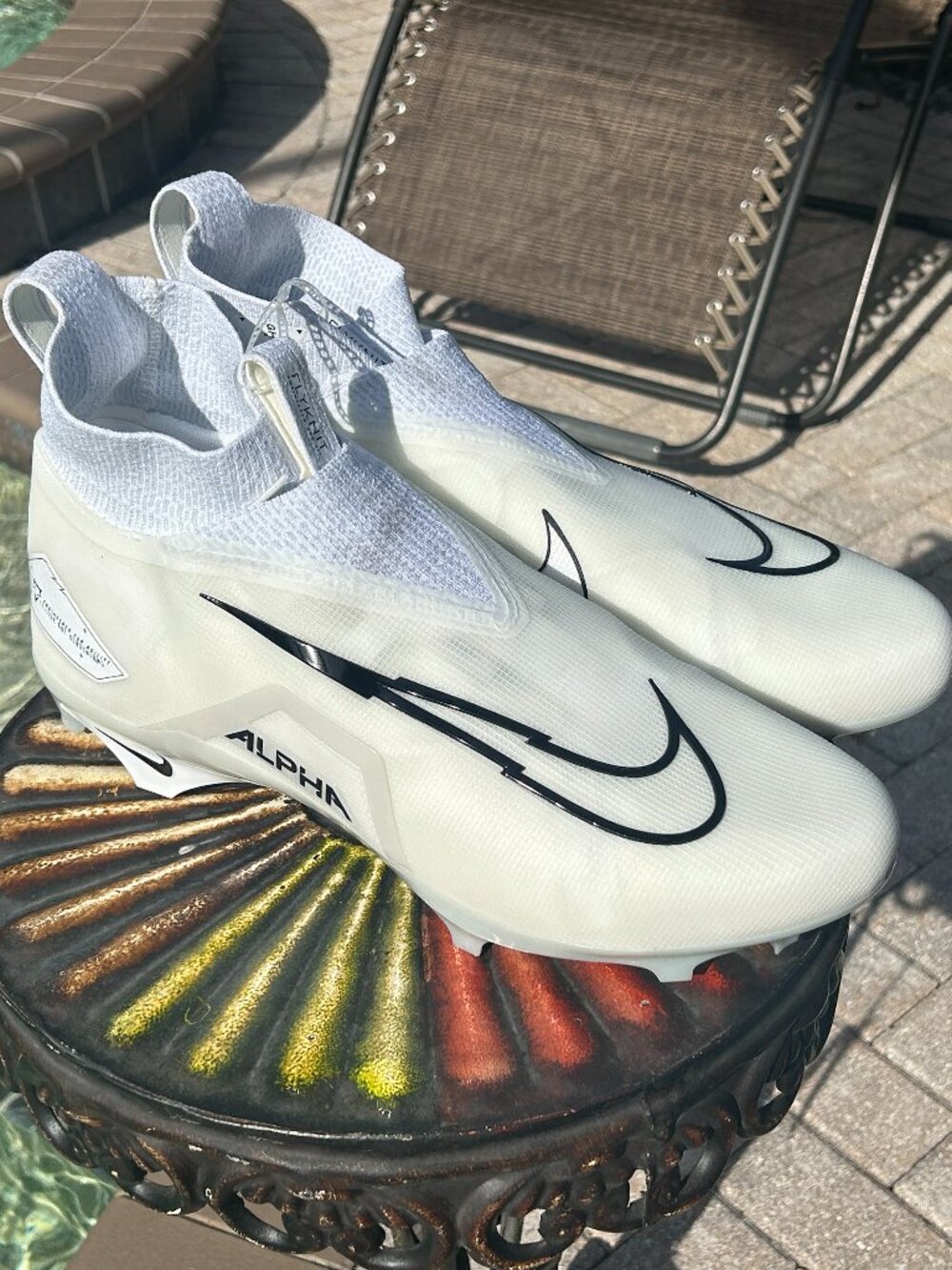 Nike Alpha Menace Elite 3 Football Cleats – Size 17 – New